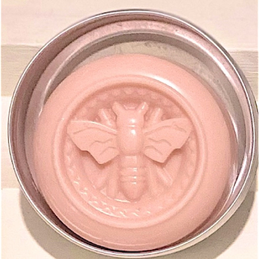 🐝 The Wandering Bee Solid Lotion- Peony Jasmine 🐝